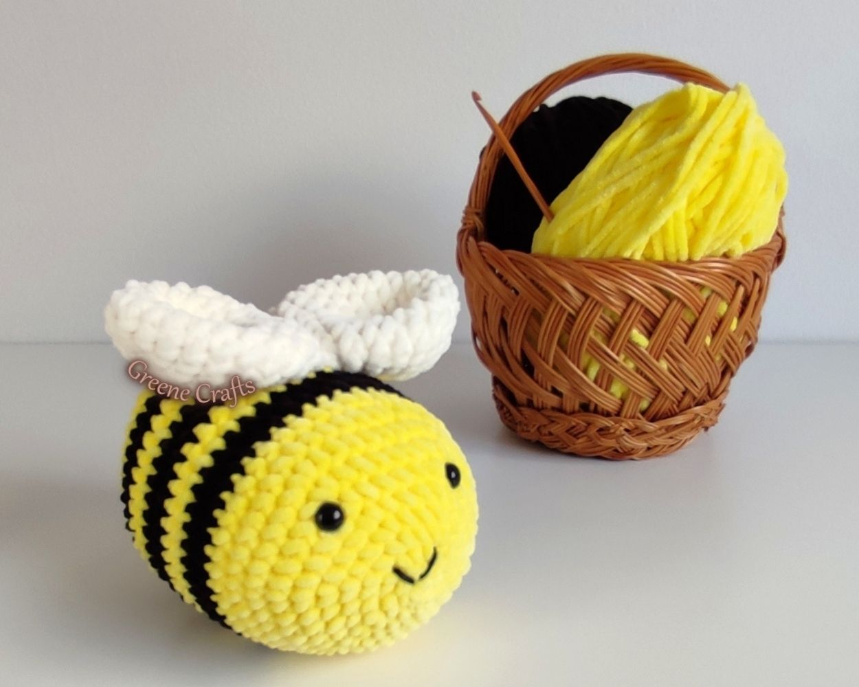 Bee Plush Toy Crochet Pattern (2 Sizes) - Image 3
