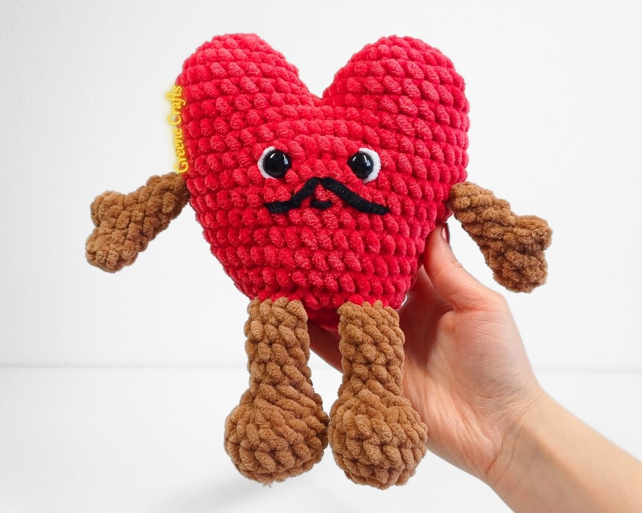 Heart Plush Pair for Valentine's Day - No Sew Crochet Pattern - Image 4