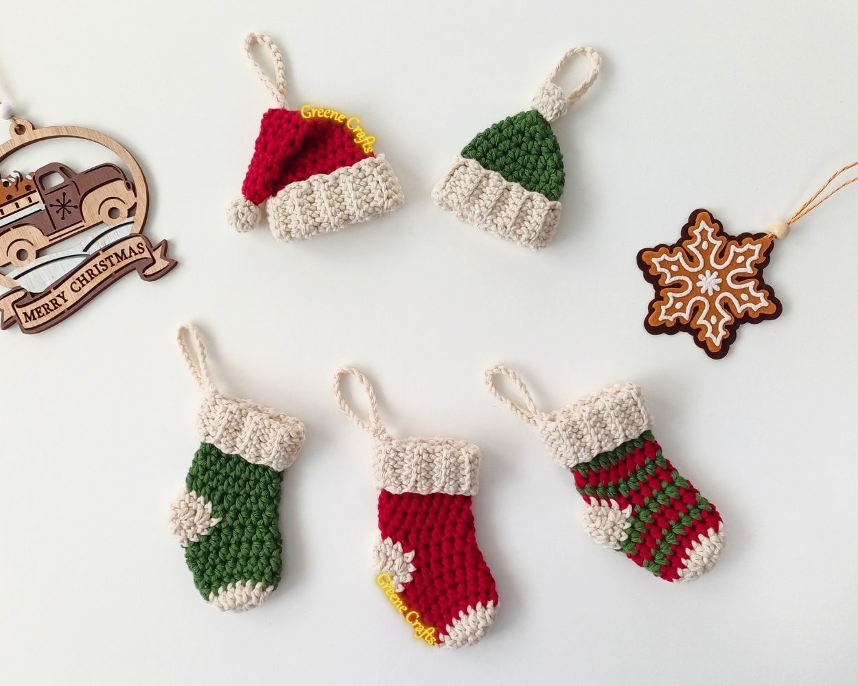 Rustic Christmas Stockings & Hats - Crochet Pattern