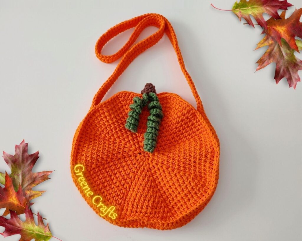 pumpkin-shaped crochet bag